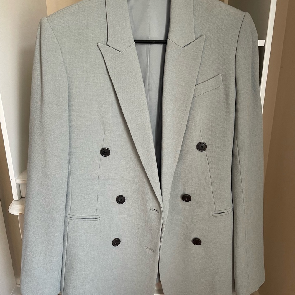 Men's Light Gray Double-Breasted Blazer